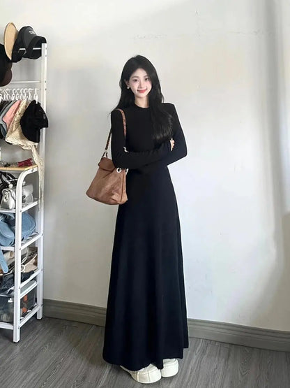 Elin – Knit Long Dress