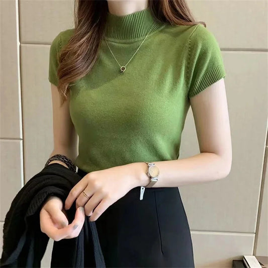 Elia – Slim Fit Knit Crop Tee