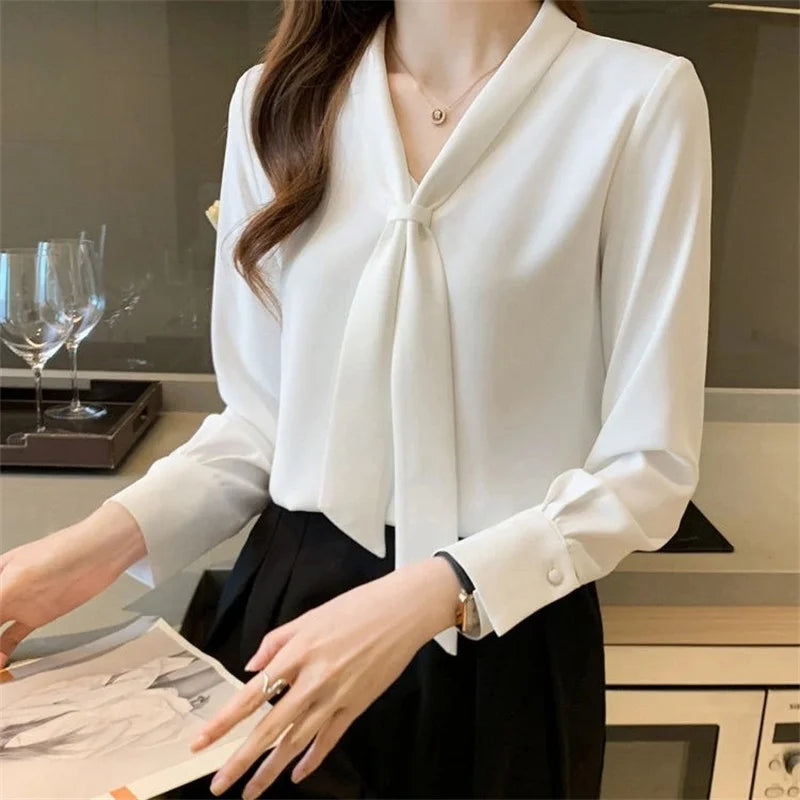 Luna – White Bow Blouse