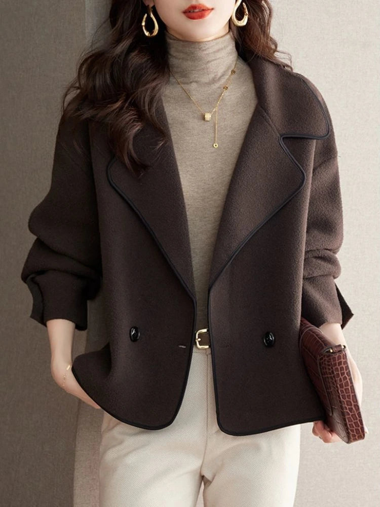 Vera – Timeless Double-Breasted Wool Blazer