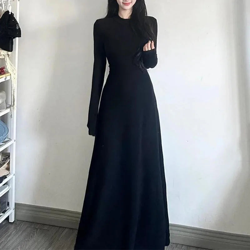 Elin – Knit Long Dress