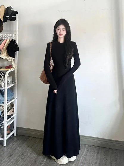 Elin – Knit Long Dress